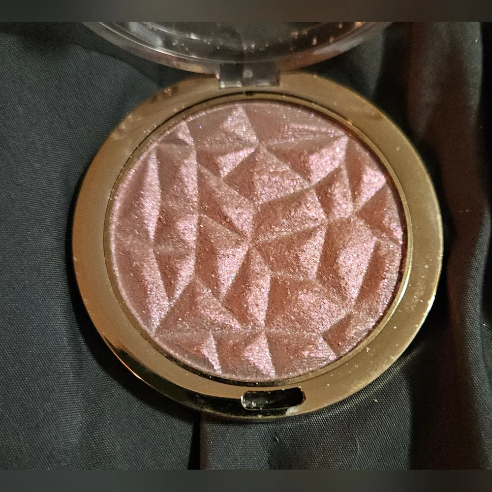 Milani Ludicrous Lights Duochrone Highlighters & Rude Cosmetics Highlighter - Picture 14 of 16